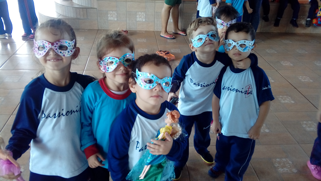 carnaval dia de festa Centro de Educao Infantil Passionista Joo Paulo II