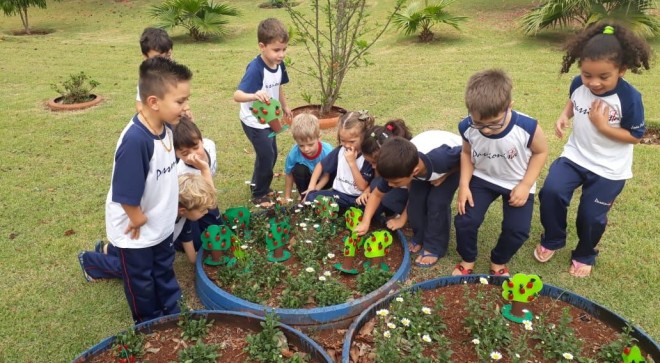 Dia da rvore e Primavera - Centro de Educao Infantil Passionista Joo Paulo II