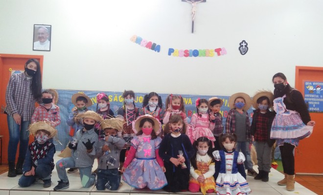 Festa Junina Infantil 5 - Centro de Educação Infantil Passionista João Paulo II